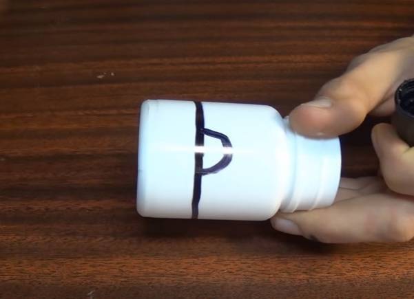 Как приучить хомяка к поилке: почему не пьет