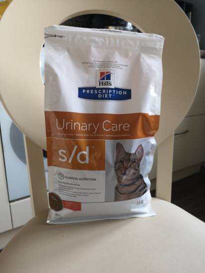 Корм для кошек при мочекаменной болезни
